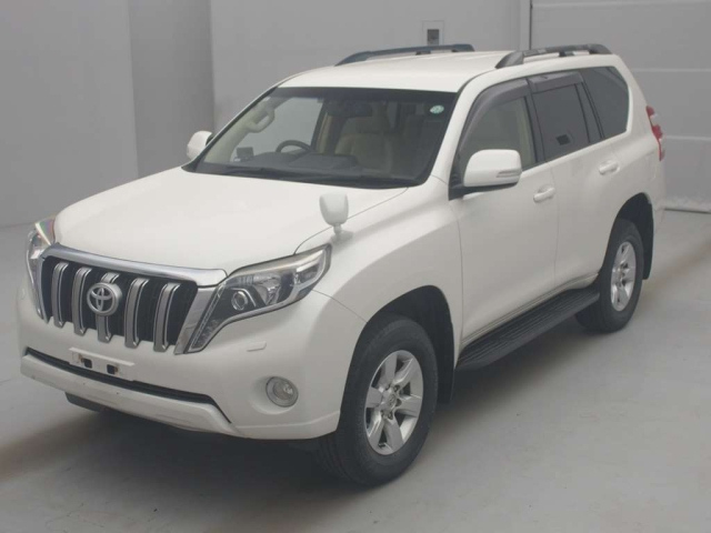 TOYOTA LAND CRUISER PRADO 2015