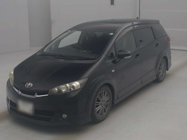 TOYOTA WISH 2011