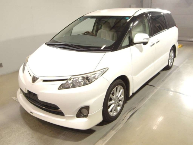 TOYOTA ESTIMA 2011