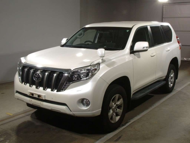 TOYOTA LAND CRUISER PRADO 2017