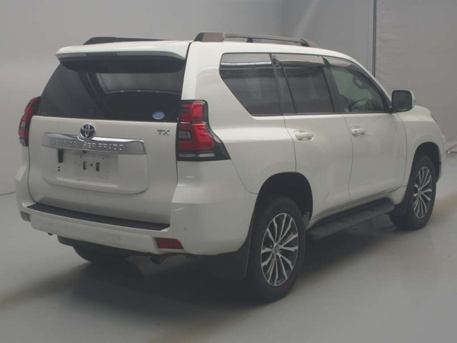TOYOTA LAND CRUISER PRADO 2020