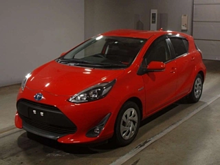 TOYOTA AQUA 2020