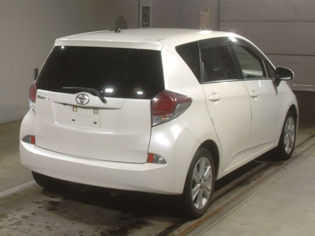 TOYOTA RACTIS 2014