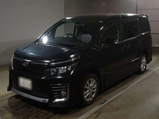 TOYOTA VOXY 2015