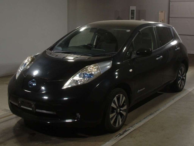 NISSAN LEAF 2016