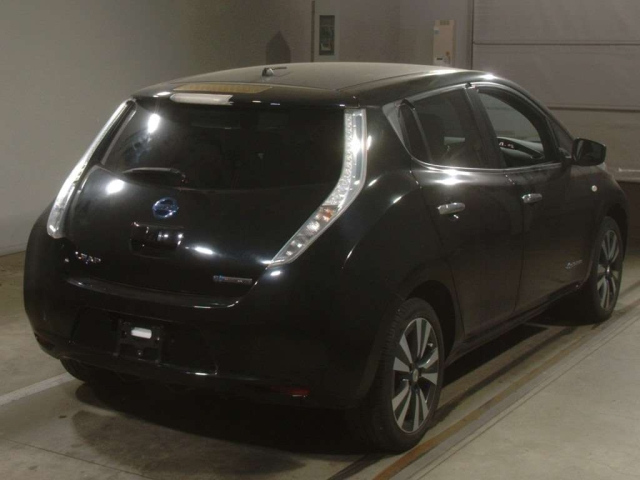 NISSAN LEAF 2016