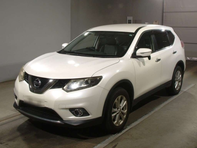 NISSAN X-TRAIL 2015