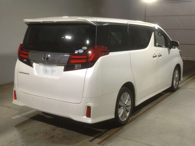 TOYOTA ALPHARD 2015