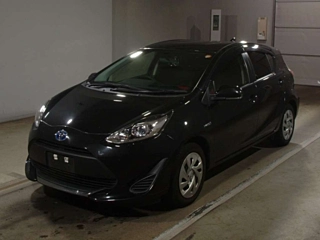 TOYOTA AQUA 2020