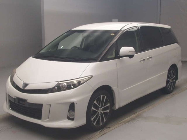 TOYOTA ESTIMA 2015
