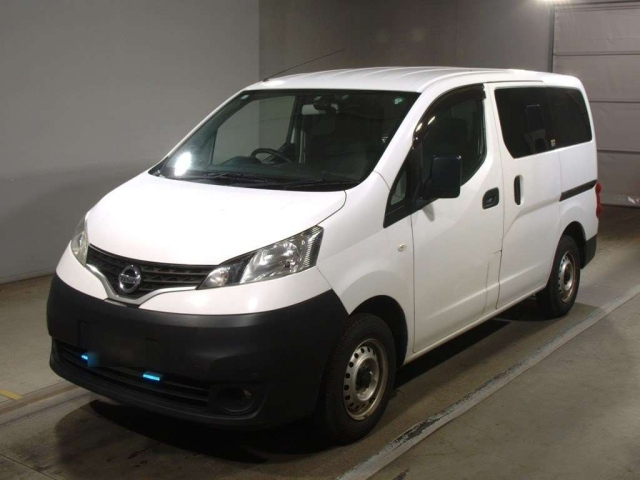 NISSAN NV200 2016