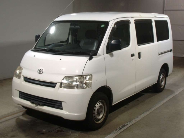 TOYOTA TOWN ACE VAN 2017