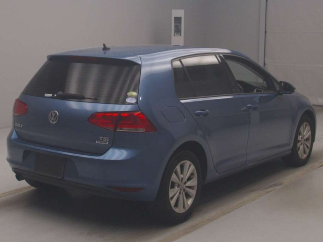 VOLKSWAGEN GOLF 2014