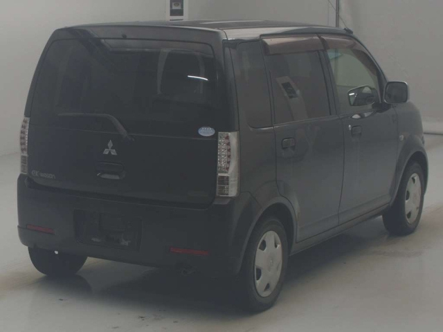 MITSUBISHI EK WAGON 2013