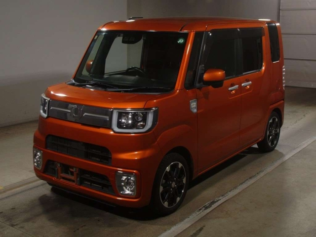 DAIHATSU WAKE 2020