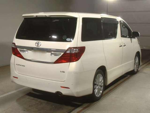 TOYOTA ALPHARD 2013