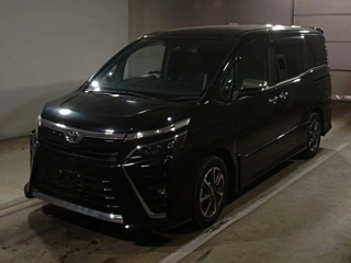 TOYOTA VOXY 2020