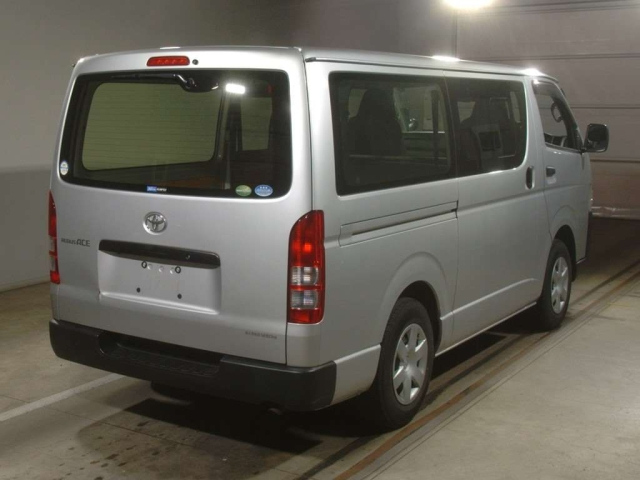 TOYOTA REGIUS ACE VAN 2020