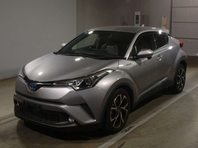 TOYOTA C-HR 2017