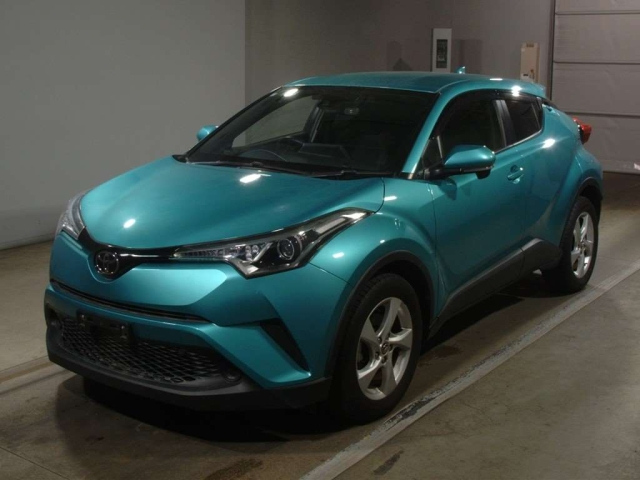TOYOTA C-HR 2016