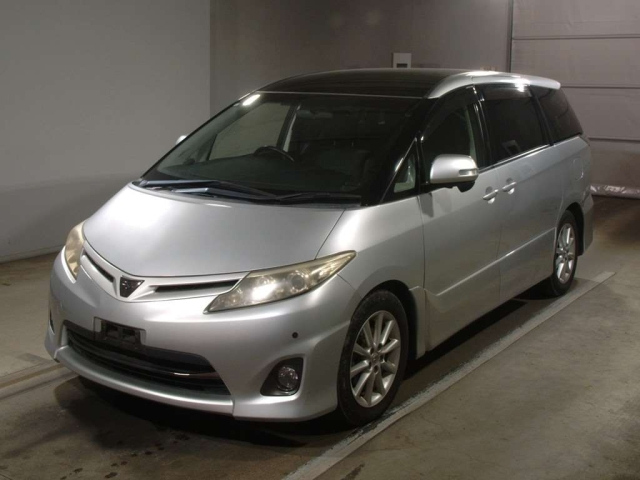 TOYOTA ESTIMA 2009