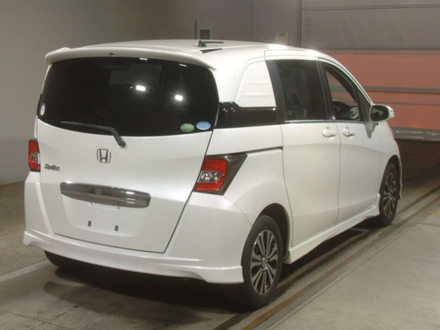 HONDA FREED 2014