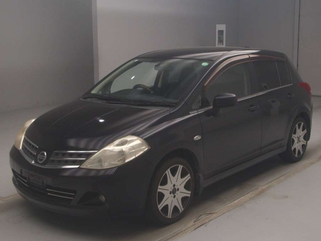 NISSAN TIIDA 2008