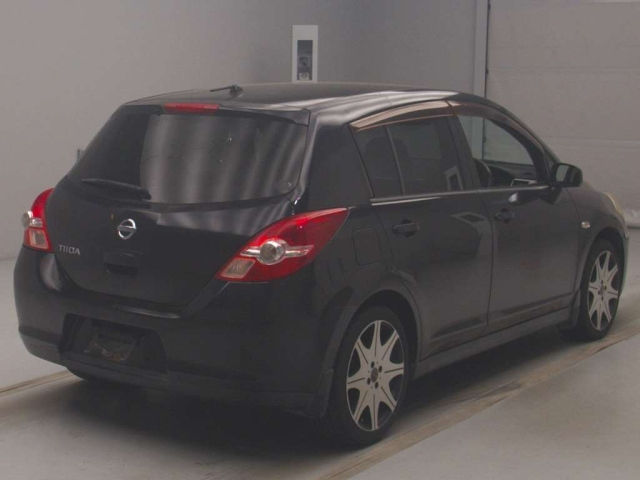 NISSAN TIIDA 2008