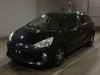 TOYOTA AQUA 2012