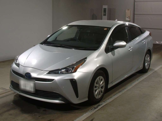 TOYOTA PRIUS 2021