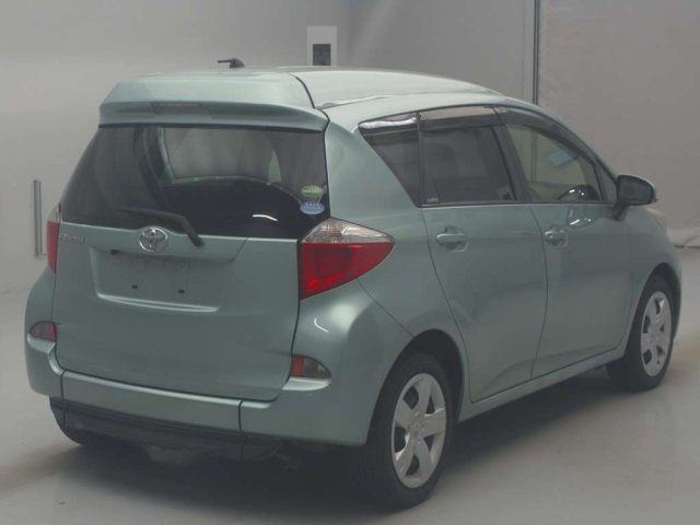 TOYOTA RACTIS 2012