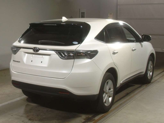 TOYOTA HARRIER 2015