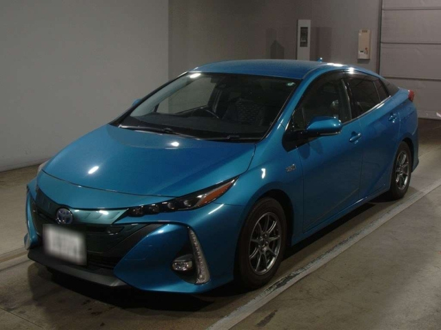 TOYOTA PRIUS PHV 2017