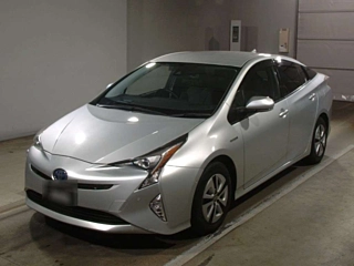 TOYOTA PRIUS 2018