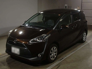 TOYOTA SIENTA 2015