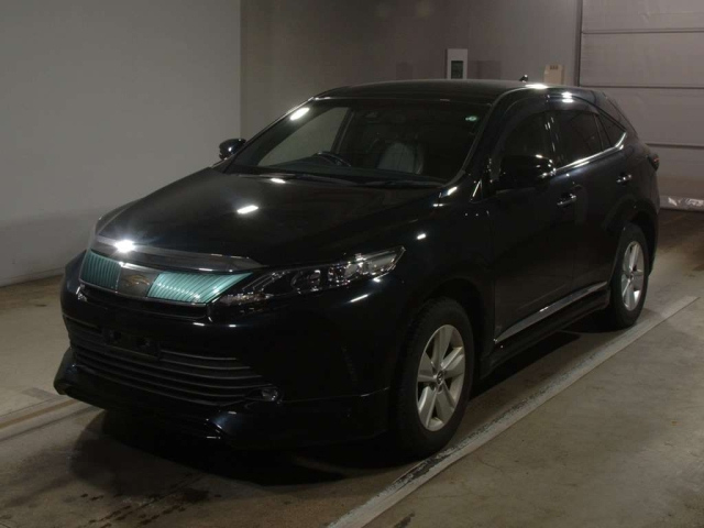 TOYOTA HARRIER 2017