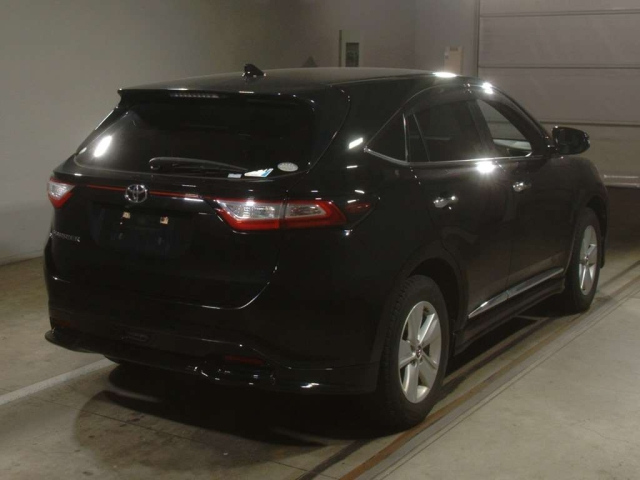 TOYOTA HARRIER 2017
