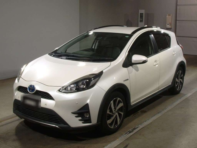 TOYOTA AQUA 2018