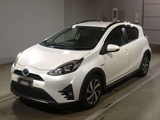 TOYOTA AQUA 2018