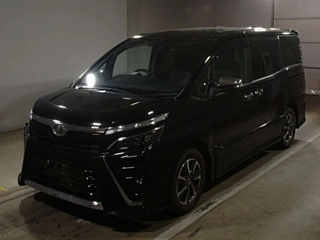 TOYOTA VOXY 2020