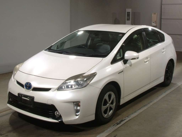 TOYOTA PRIUS 2012
