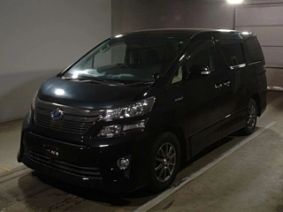 TOYOTA VELLFIRE 2013