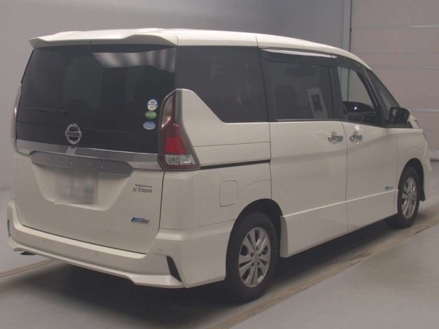 NISSAN SERENA 2017