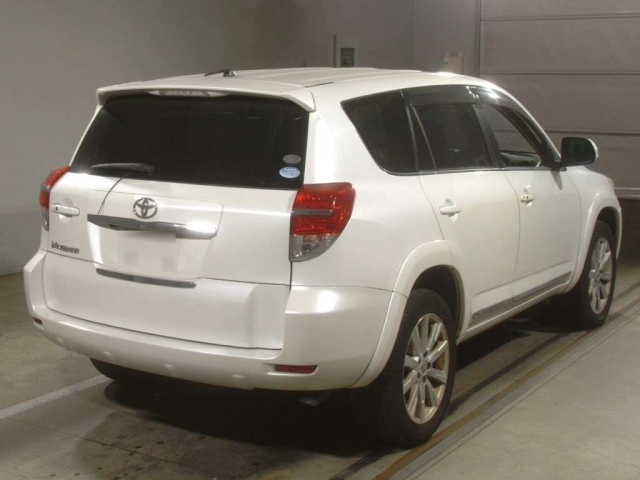 TOYOTA VANGUARD 2011