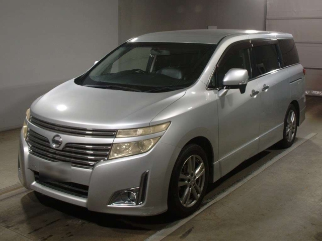 NISSAN ELGRAND 2011