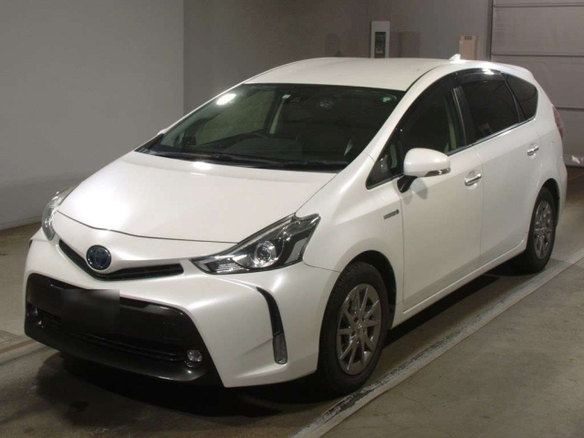 TOYOTA PRIUS ALPHA 2018