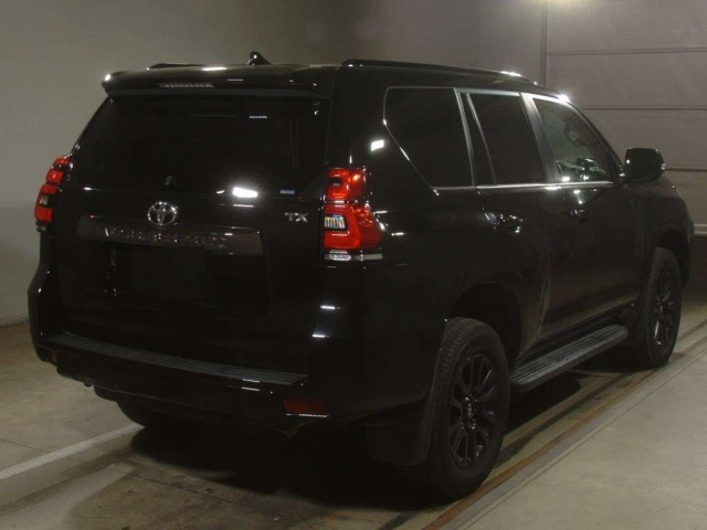 TOYOTA LAND CRUISER PRADO 2020