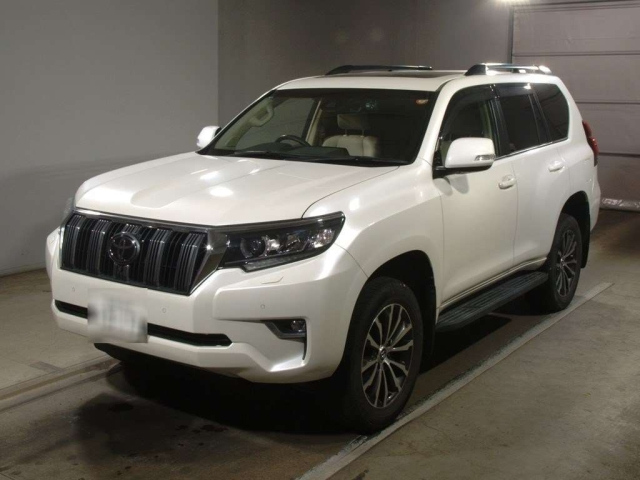 TOYOTA LAND CRUISER PRADO 2019