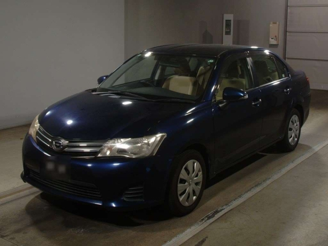 TOYOTA COROLLA AXIO 2013