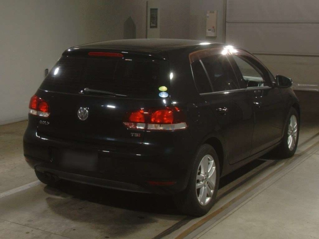 VOLKSWAGEN GOLF 2012